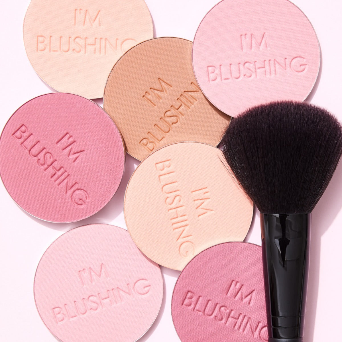Im Blushing - 001 Flirt
