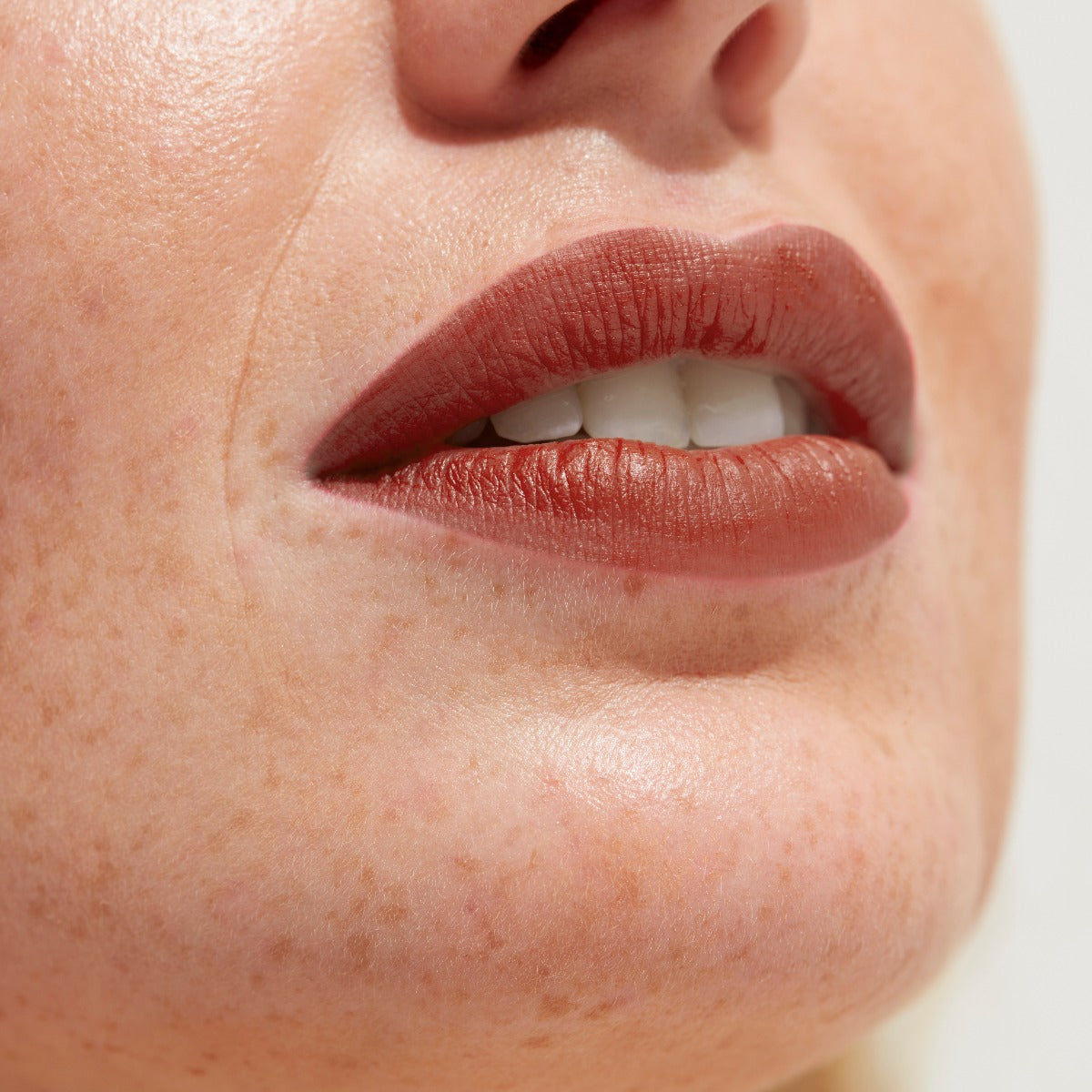 Luxury Rose Lips - 003 Adore
