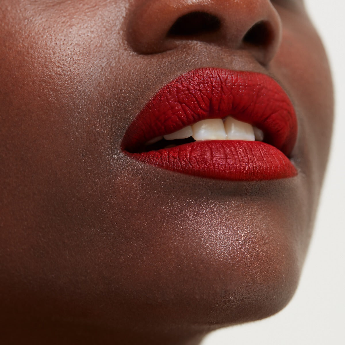Velvet Touch Lipstick - 166 Divine