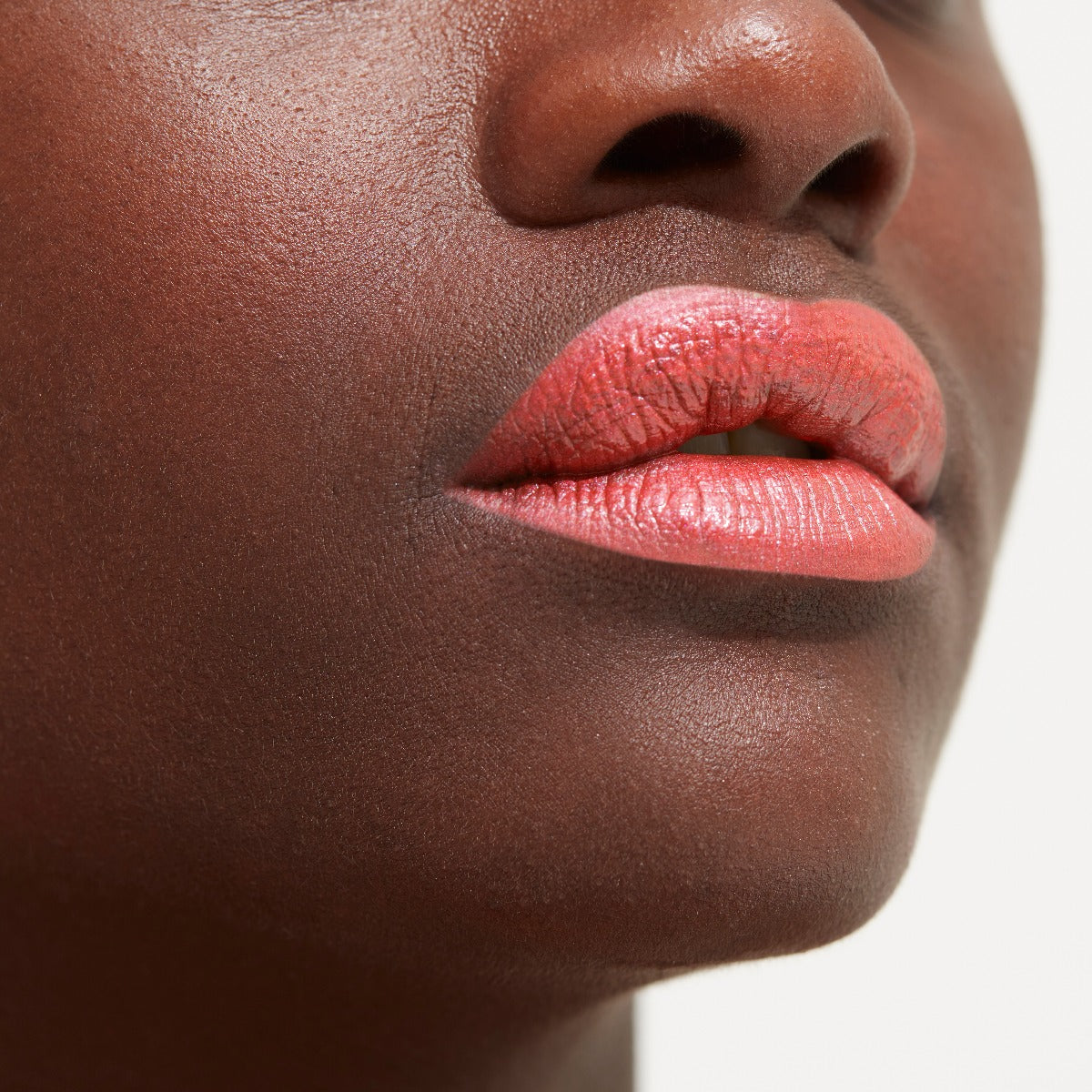 Velvet Touch Lipstick - 82 Exotic
