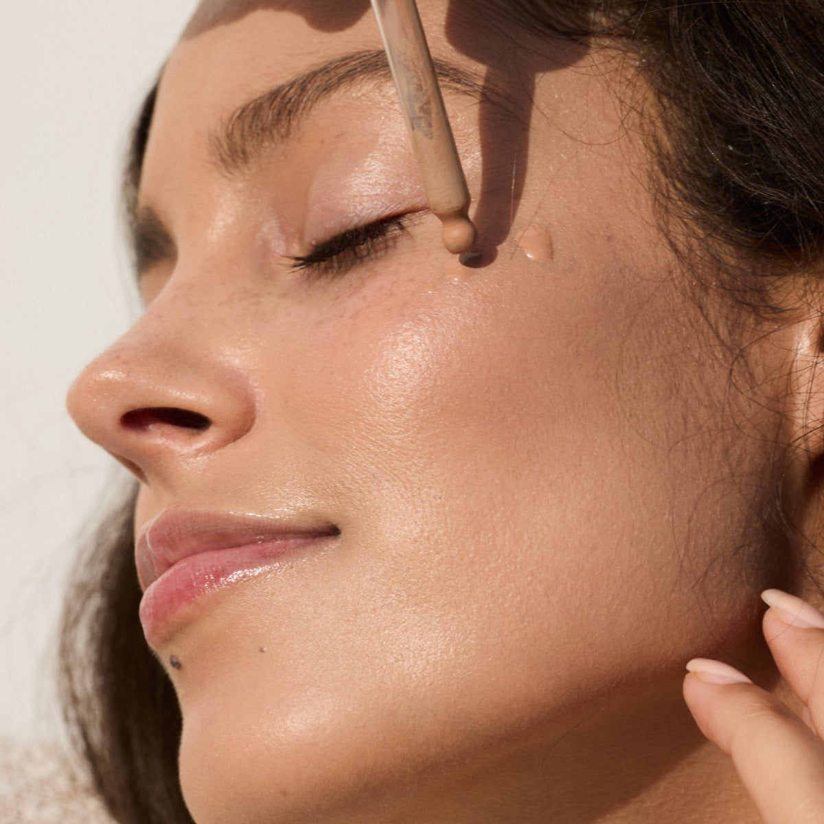 Dewy Foundation Drops - 004