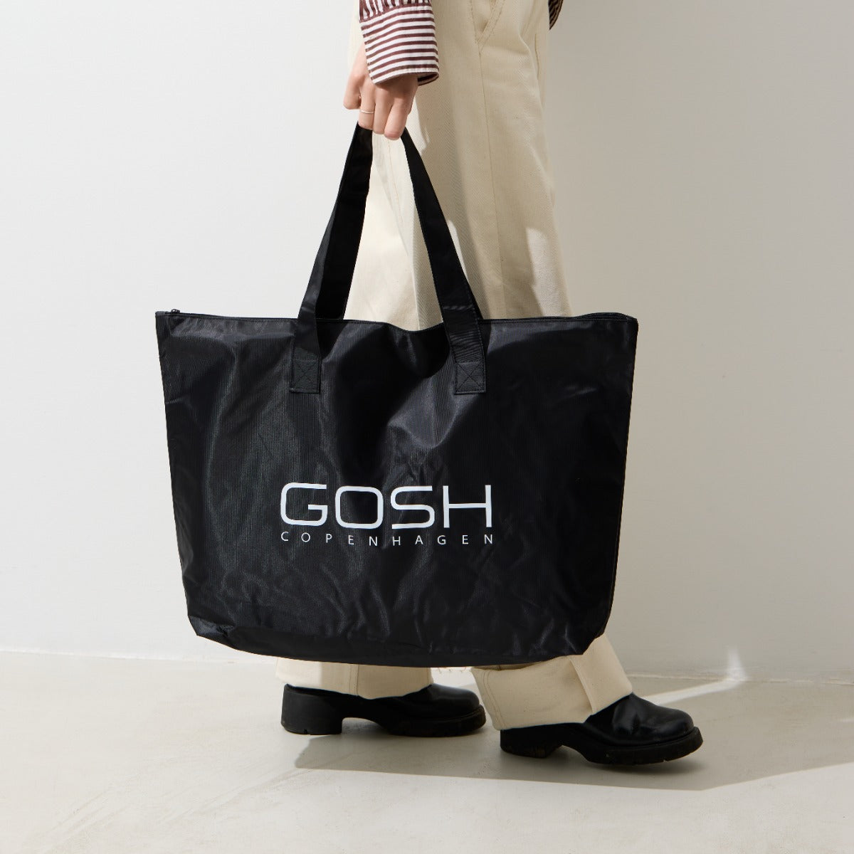 Shopping Bag - White