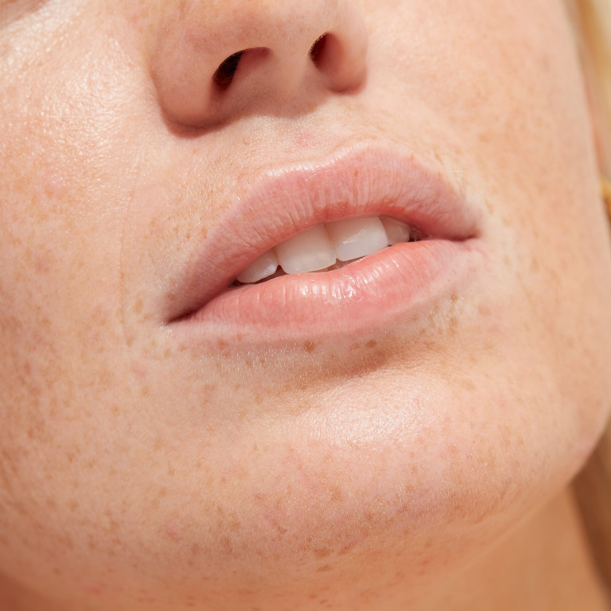 Lip Oil - 004 Raspberry