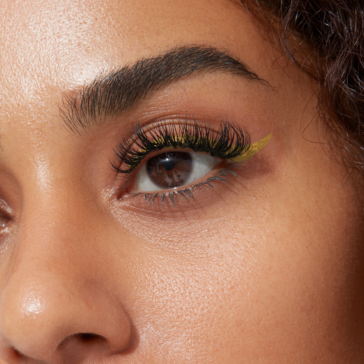 Velvet Touch Eye Liner - 021 Renaissance Gold