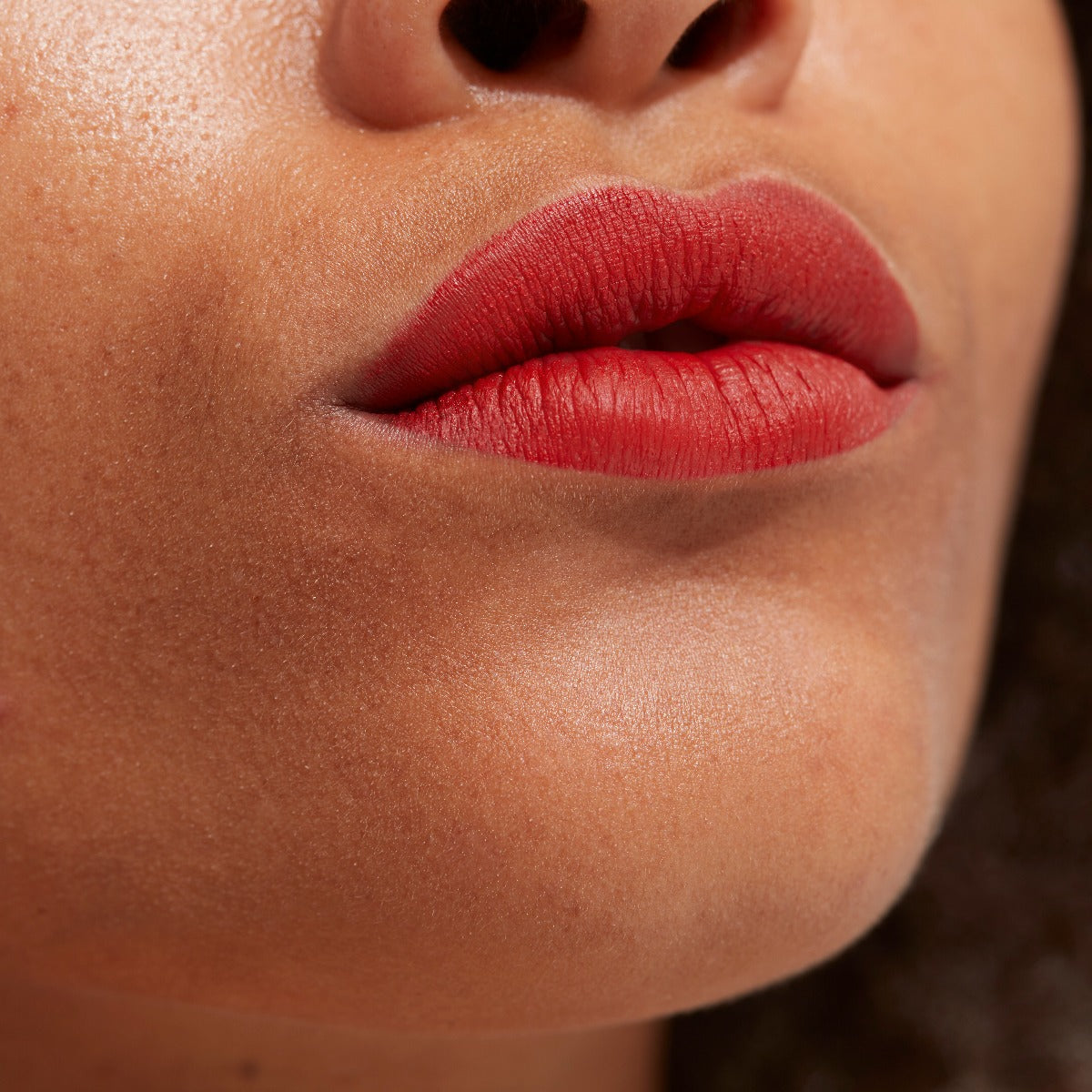Velvet Touch Matte Lipstick - 005 Matt Classic Red