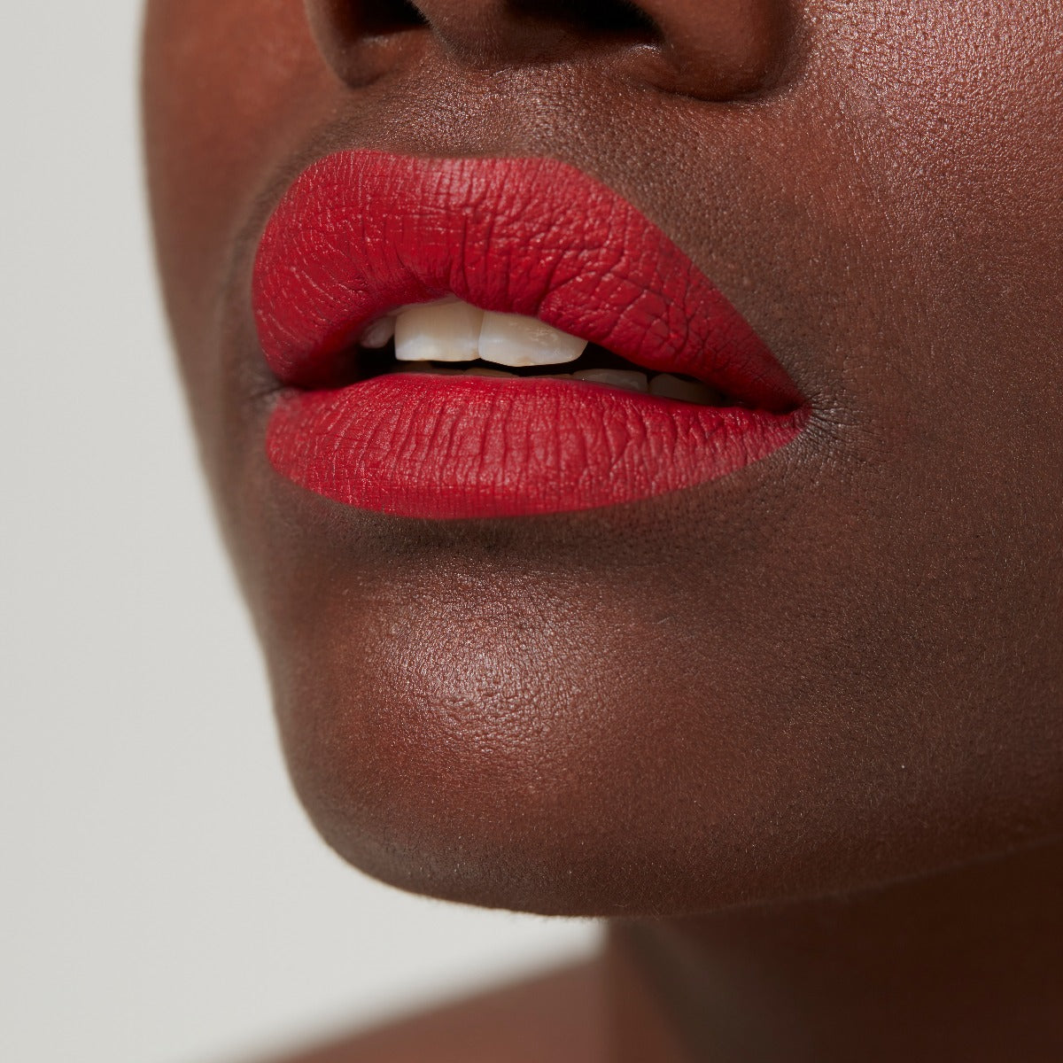 Velvet Touch Matte Lipstick - 005 Matt Classic Red
